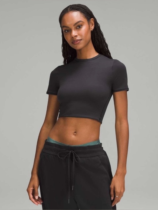 lululemon athletica Tops - Lululemon Crewneck Cropped T-Shirt